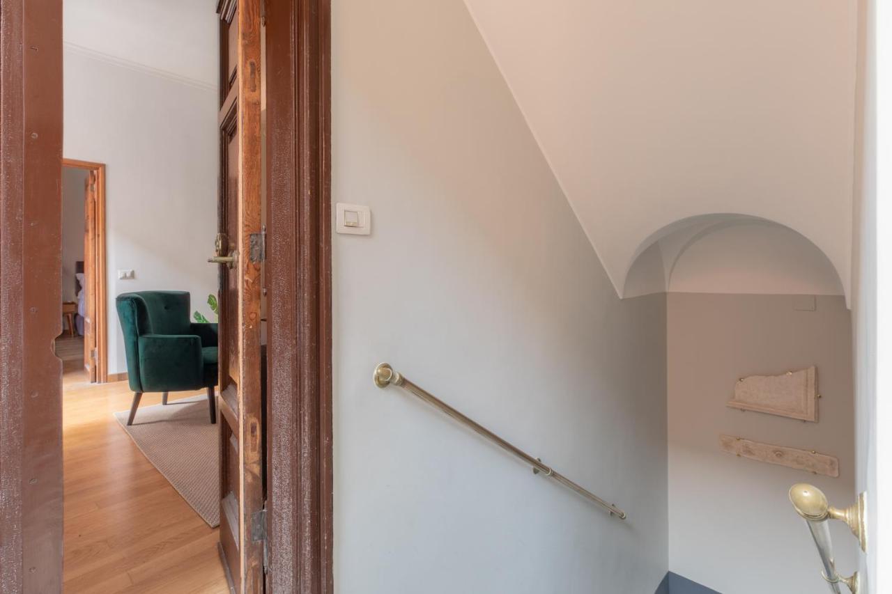Iflat Spanish Steps Elegant Apartment Рим Екстер'єр фото