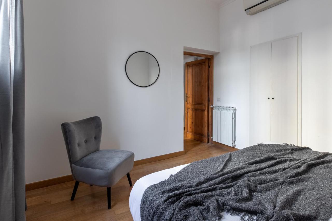 Iflat Spanish Steps Elegant Apartment Рим Екстер'єр фото