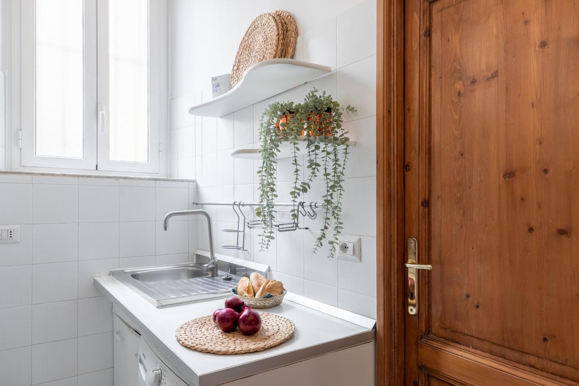 Iflat Spanish Steps Elegant Apartment Рим Екстер'єр фото